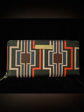 Trina Turk gorgeous colorful geometric multi color long organized zip wallet